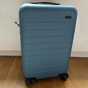 Away Suitcase - Small Carryon